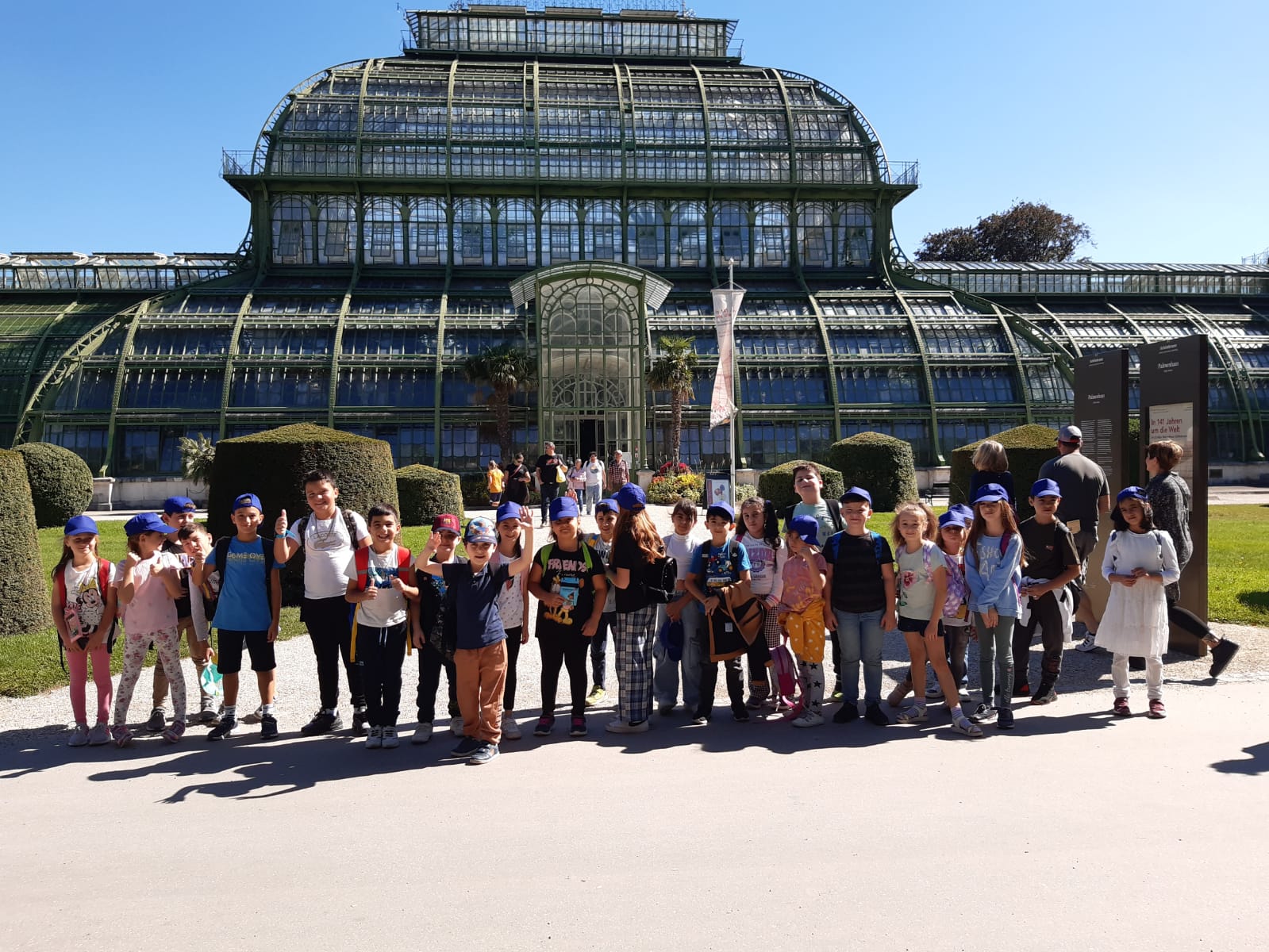 2d3bf81e-b006-4c3c-8476-b013e4703ffb